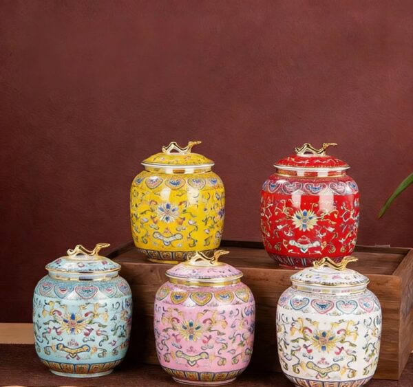 Luxury Enamel Ceramic Pet Ashes Urn Majestic Peony Design for Dogs and Cats