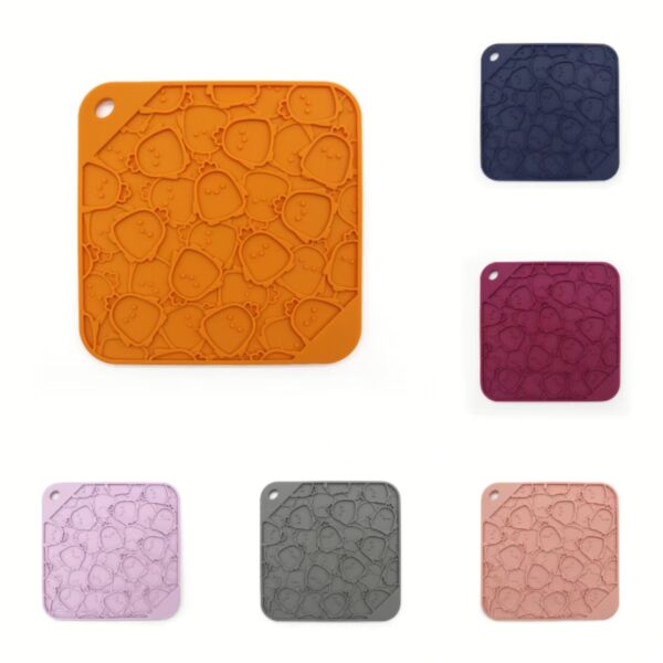 Silicone Pet Lick Mat, Slow Feeder & Anxiety Relief Mat for Dogs and Cats